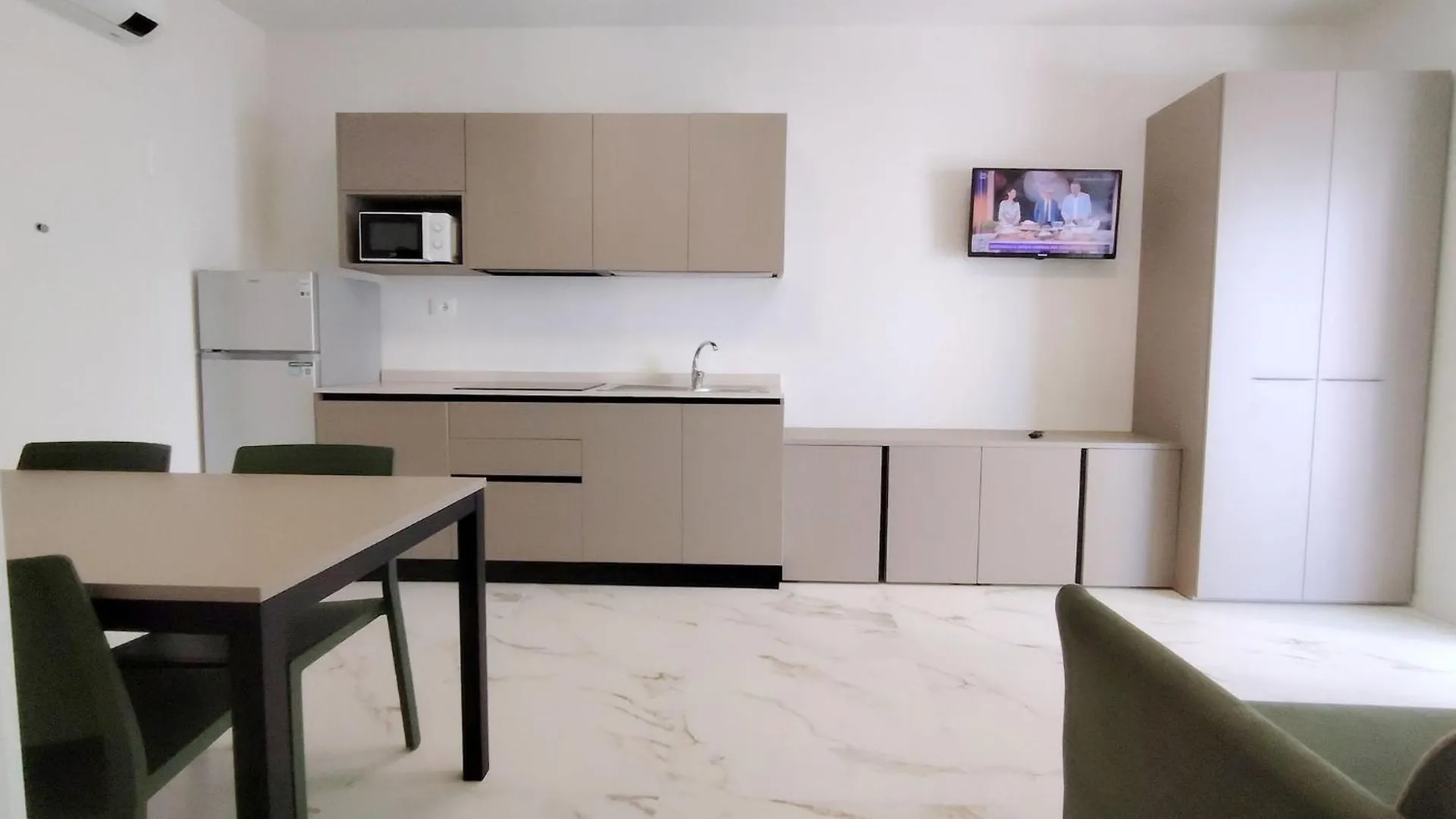 Enjoy Comfort And Modernity For Your Holiday In Бибионе Апартаменты