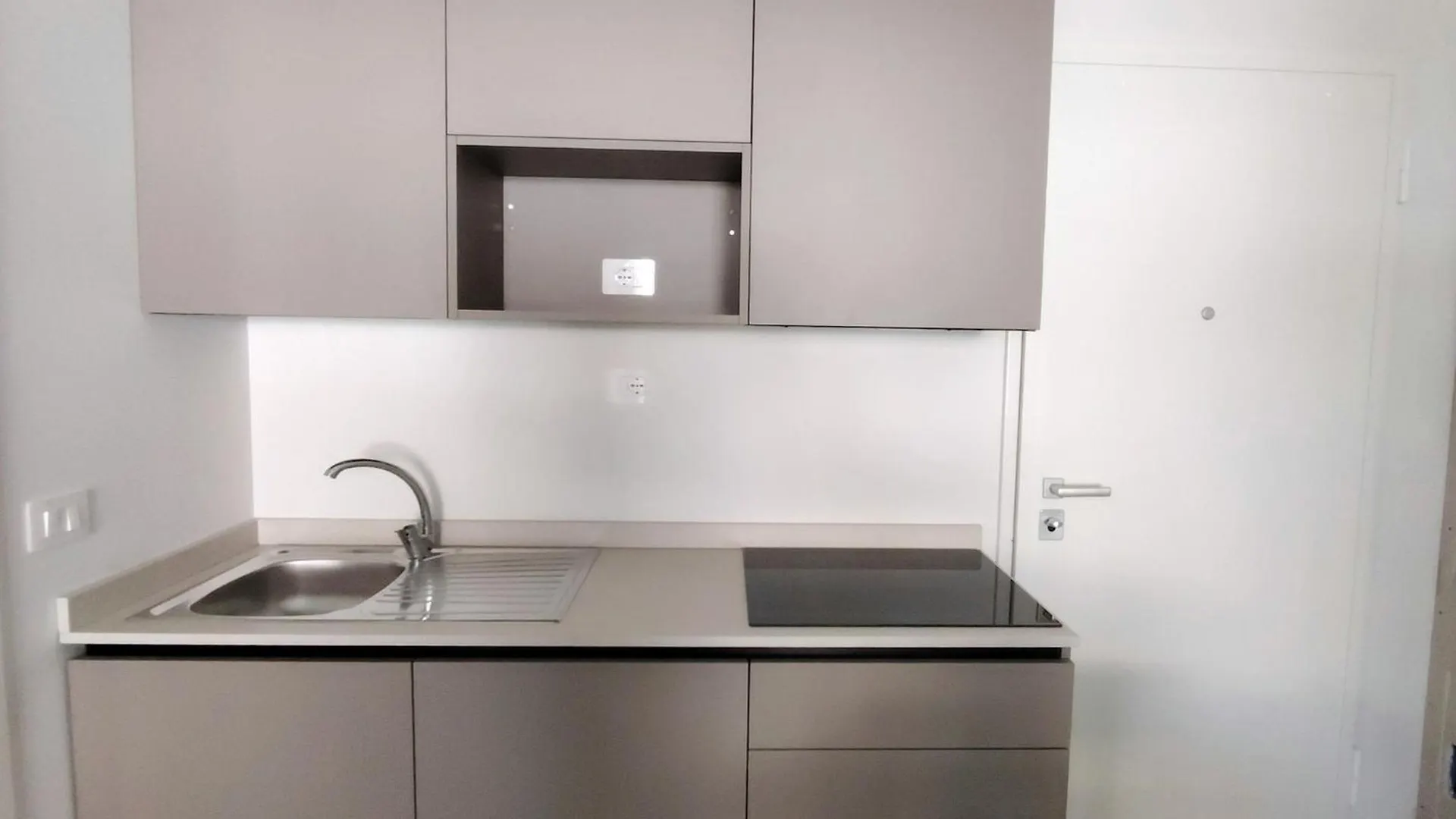 Enjoy Comfort And Modernity For Your Holiday In Бибионе